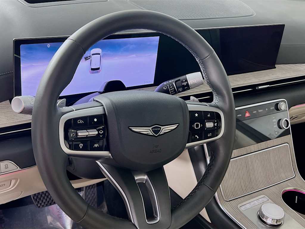 2025 Genesis GV80 — photo 11