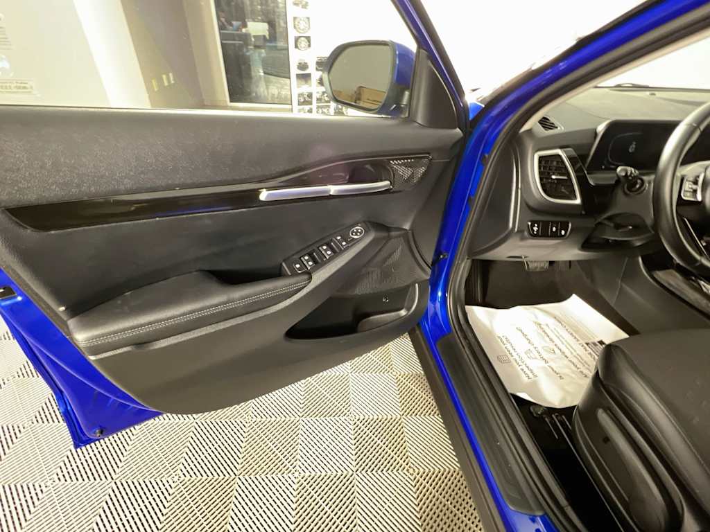 2025 Kia Seltos — photo 19