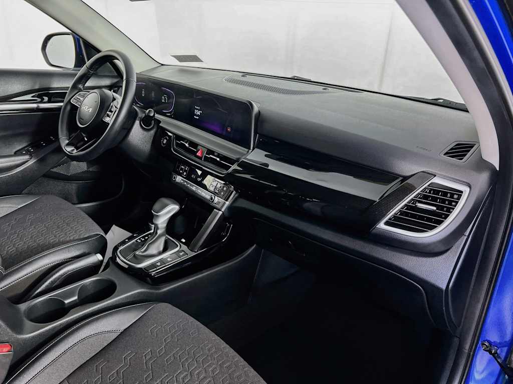 2025 Kia Seltos — photo 28