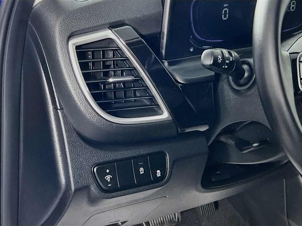 2025 Kia Seltos — photo 10