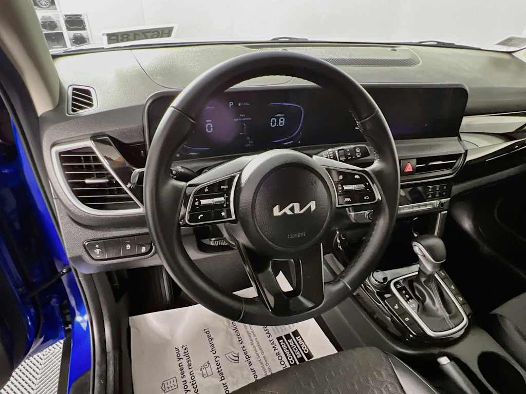 2025 Kia Seltos — photo 11