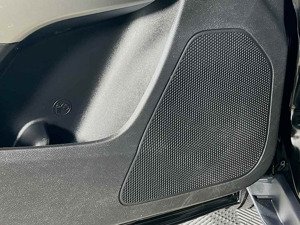 2021 Jeep Cherokee — photo 19