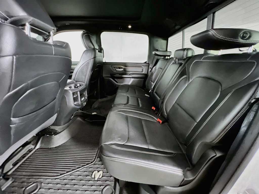 2021 Ram 1500 — photo 26