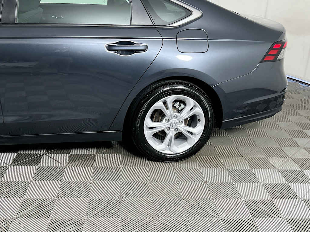2025 Honda Accord — photo 29
