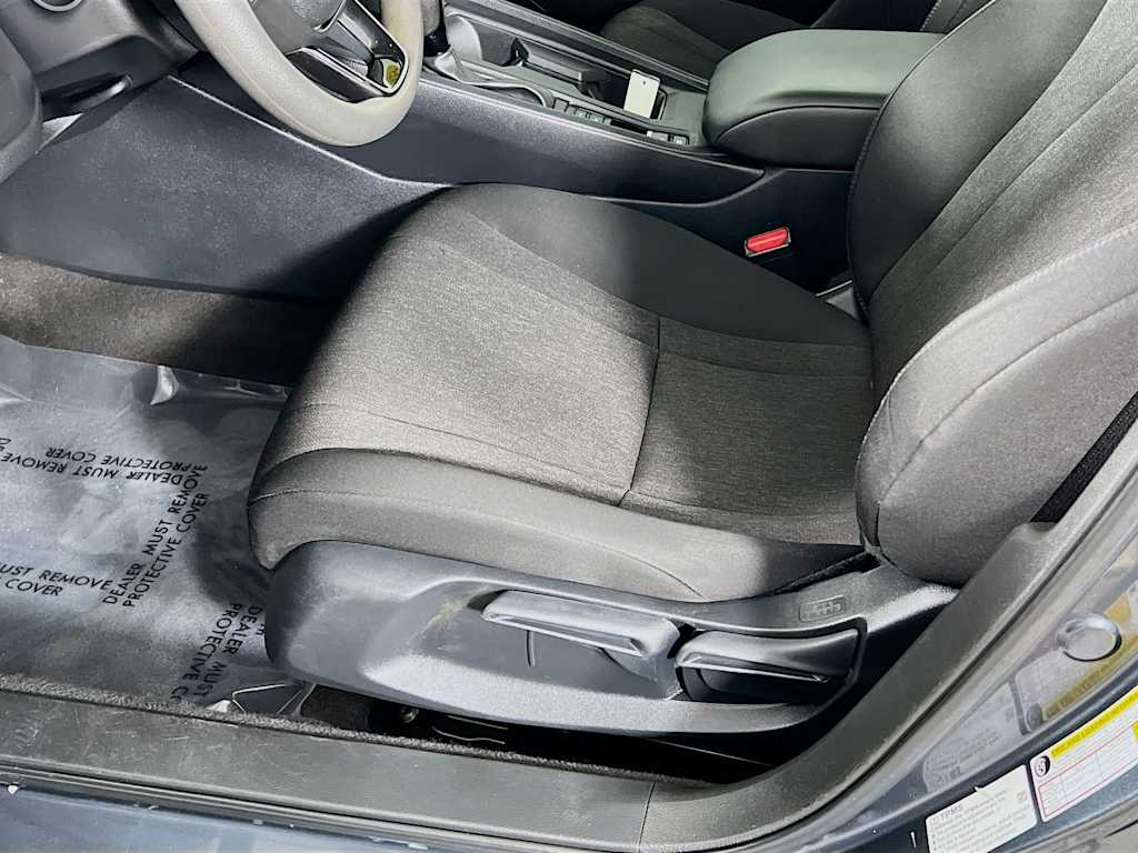 2025 Honda Accord — photo 19