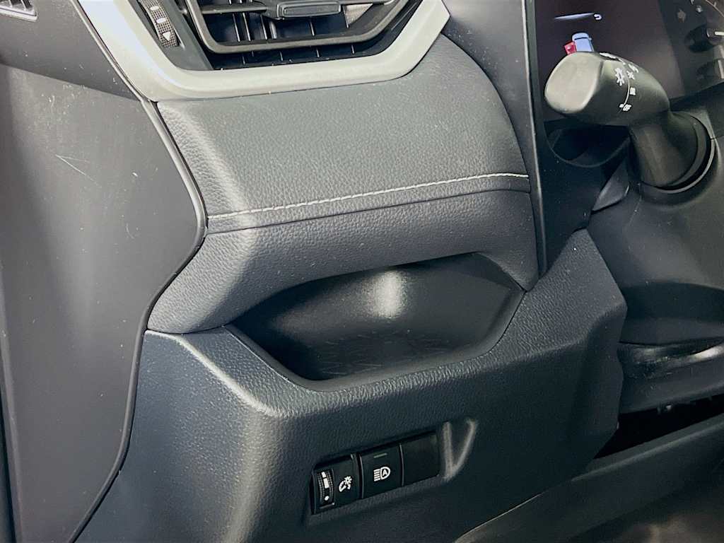 2023 Toyota RAV4 — photo 10