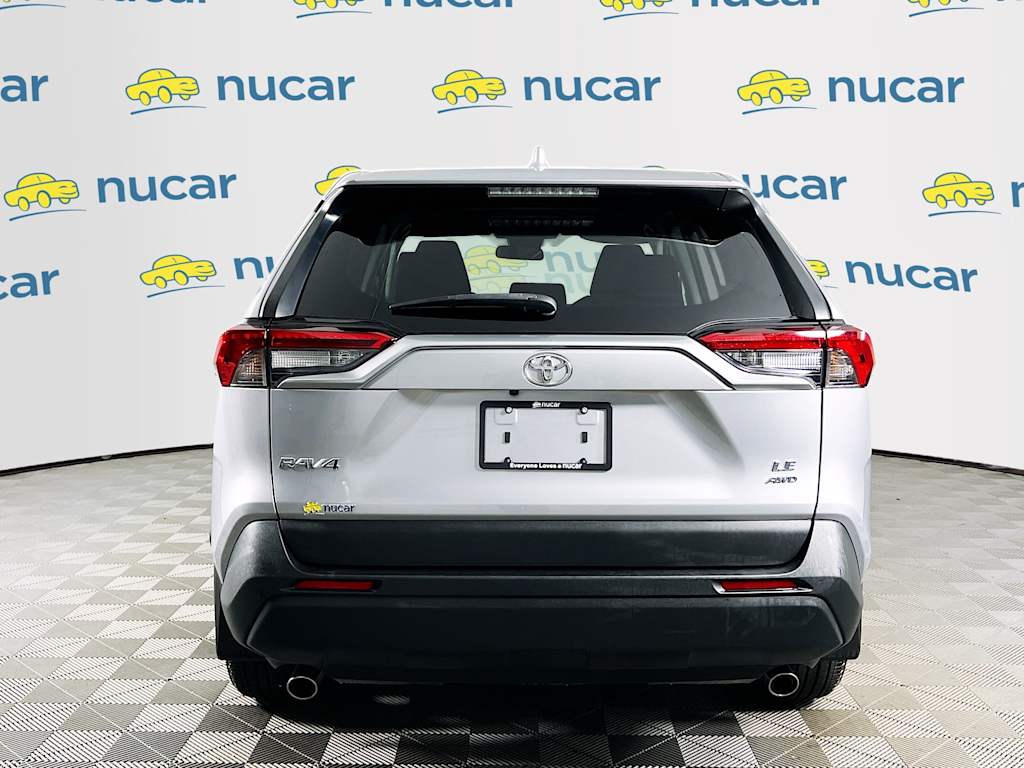 2023 Toyota RAV4 — photo 6