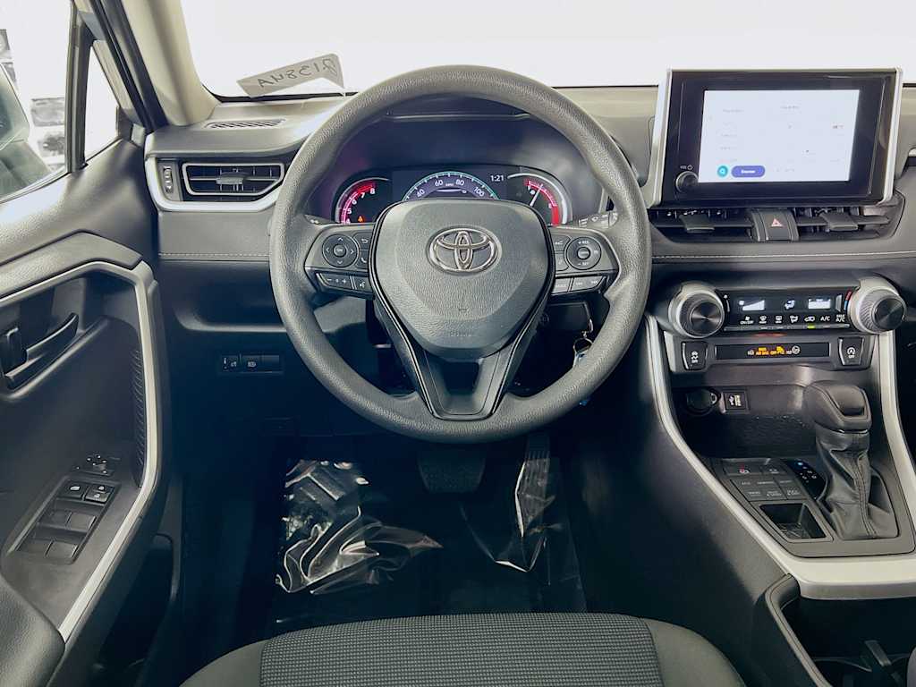 2023 Toyota RAV4 — photo 21