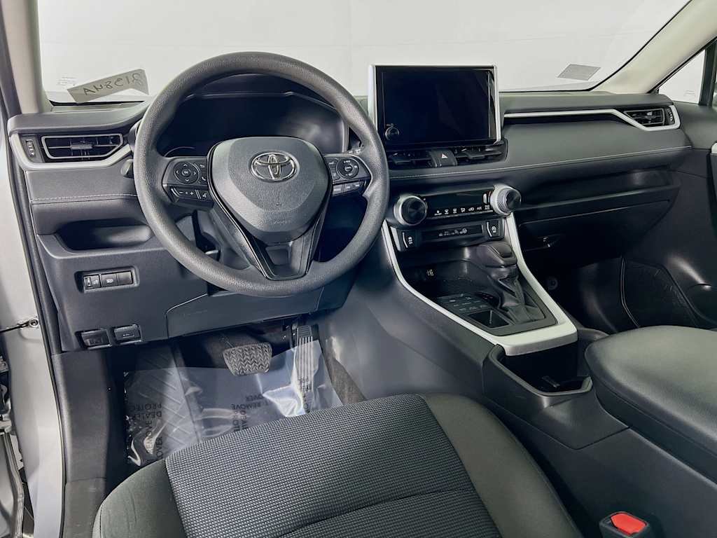 2023 Toyota RAV4 — photo 9