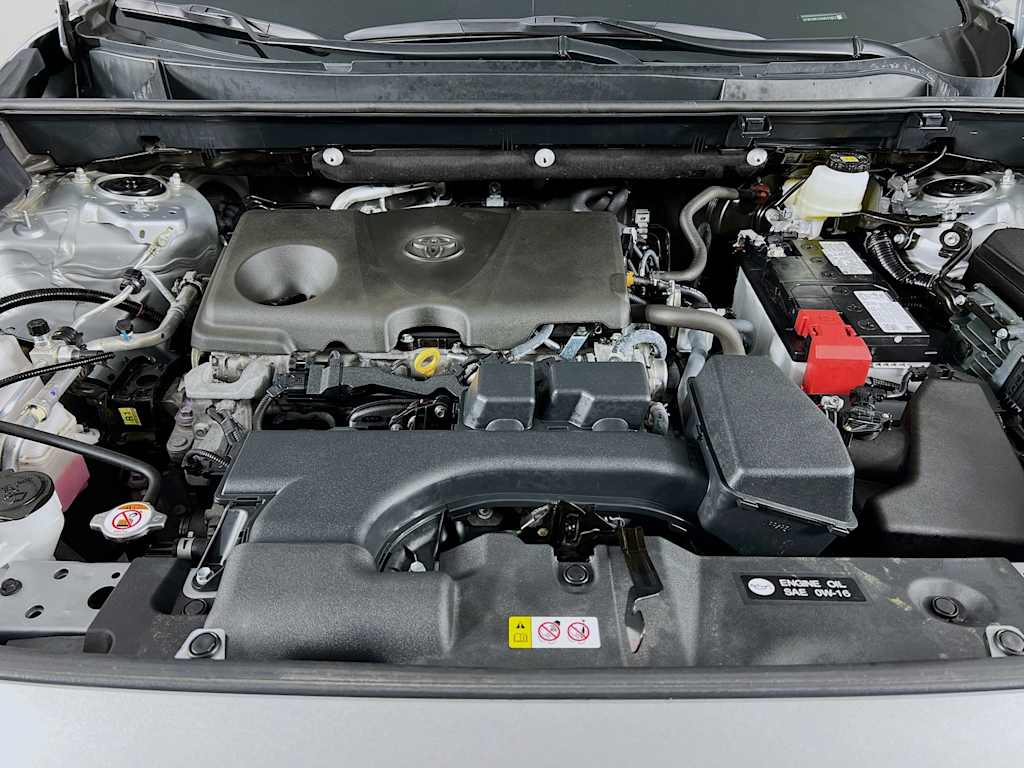 2025 Toyota RAV4 — photo 29