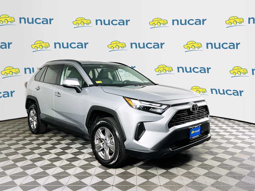 2025 Toyota RAV4 — photo 1