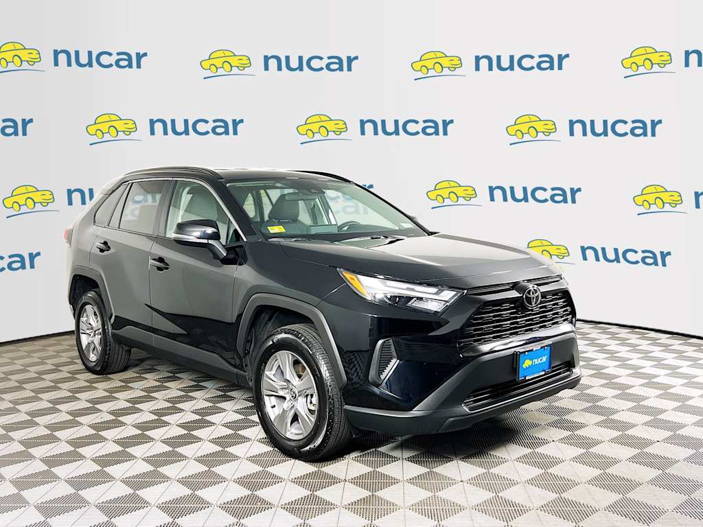 2025 Toyota RAV4 — photo 1