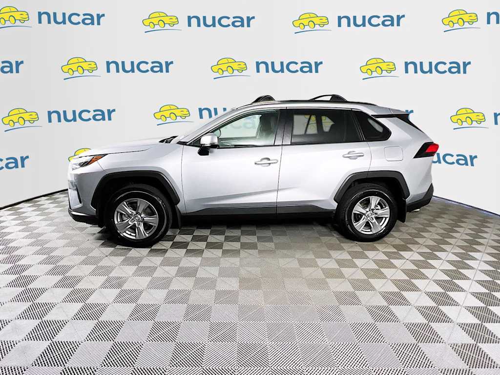 2024 Toyota RAV4 — photo 4