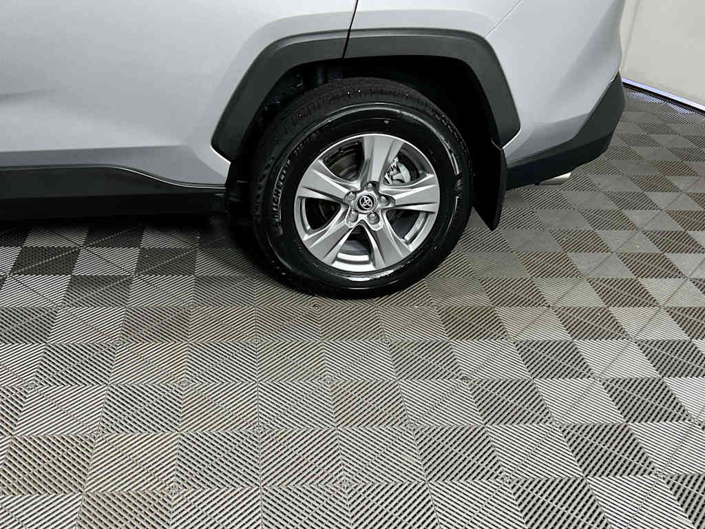 2024 Toyota RAV4 — photo 30