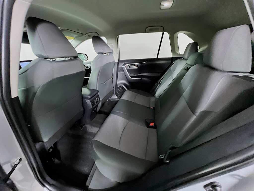 2024 Toyota RAV4 — photo 24