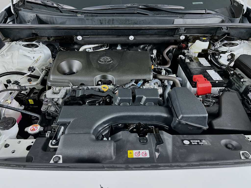 2025 Toyota RAV4 — photo 29