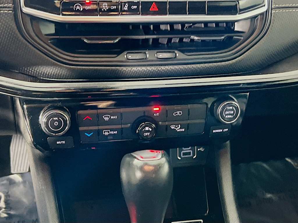 2023 Jeep Compass — photo 16
