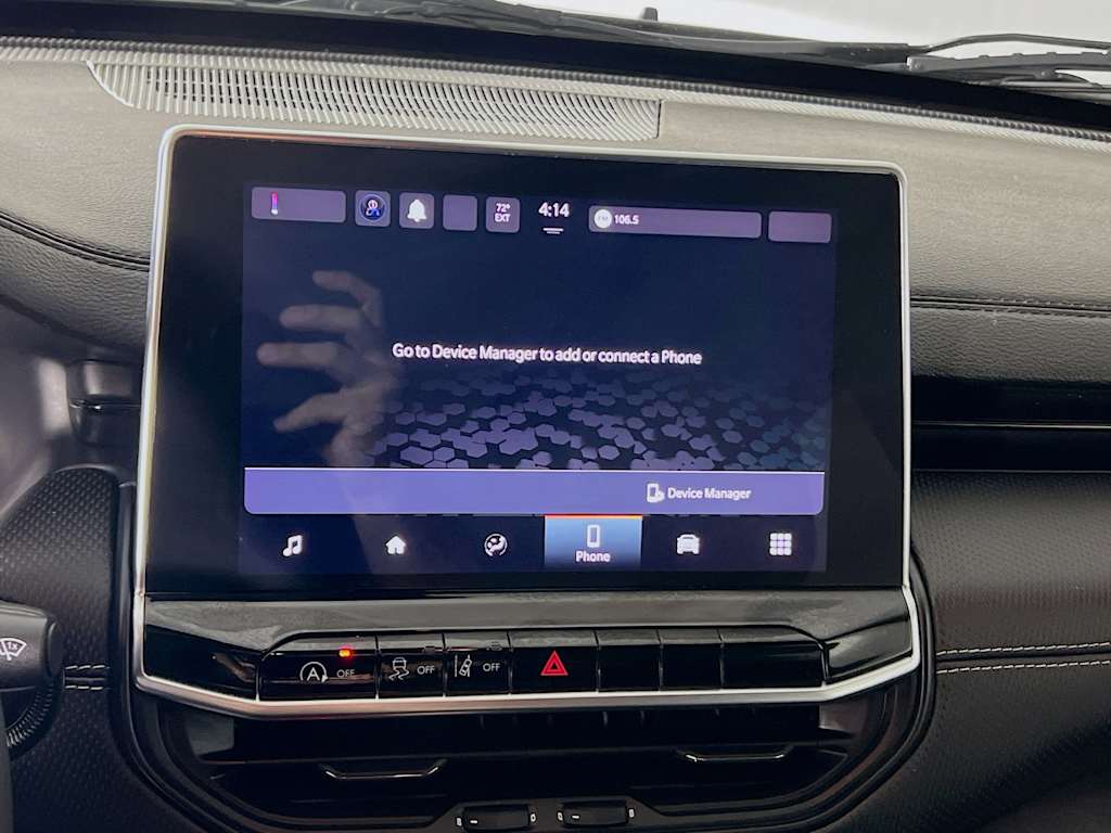 2023 Jeep Compass — photo 15
