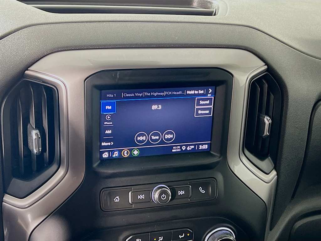 2022 Chevrolet Silverado 1500 — photo 14