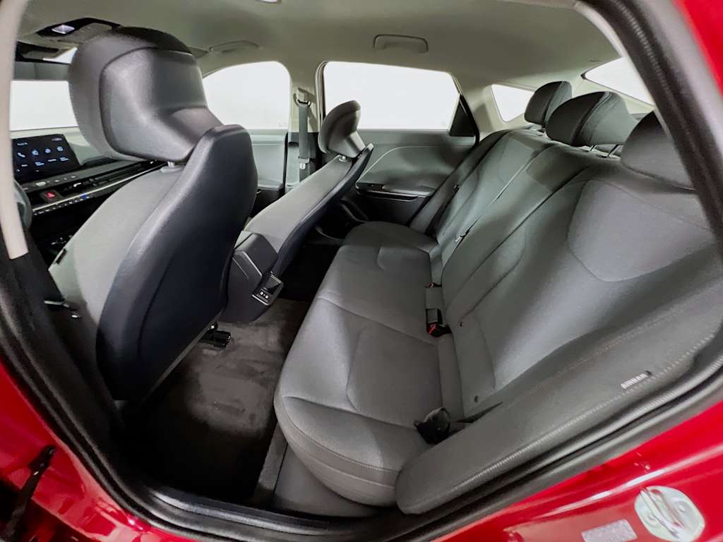 2025 Kia K4 — photo 24