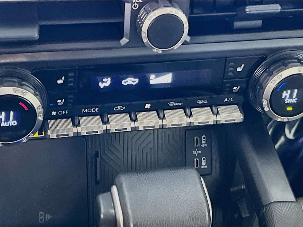 2024 Toyota Tacoma — photo 21