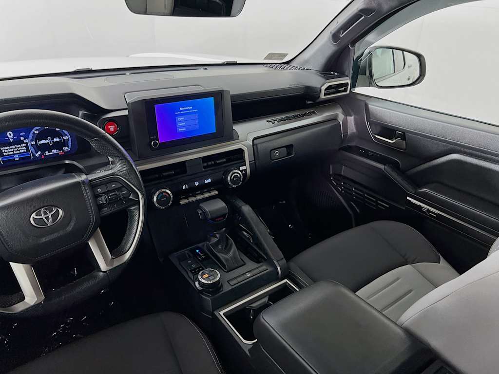 2025 Toyota Tacoma — photo 23