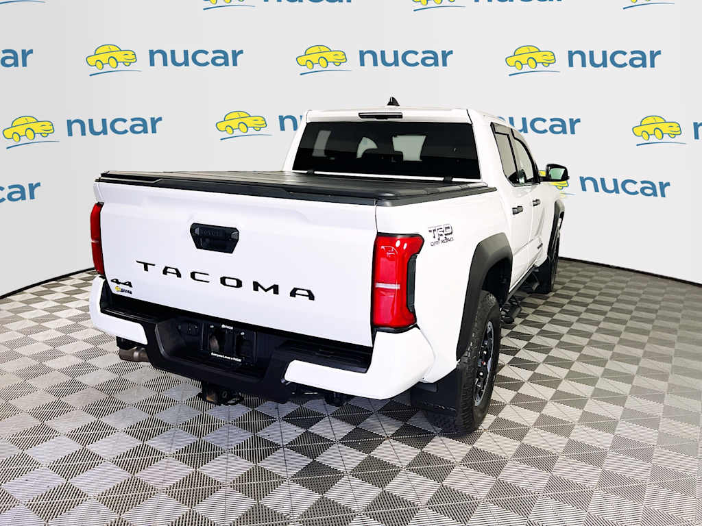 2025 Toyota Tacoma — photo 7
