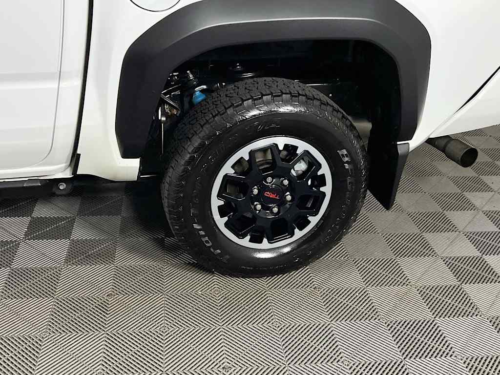 2025 Toyota Tacoma — photo 30