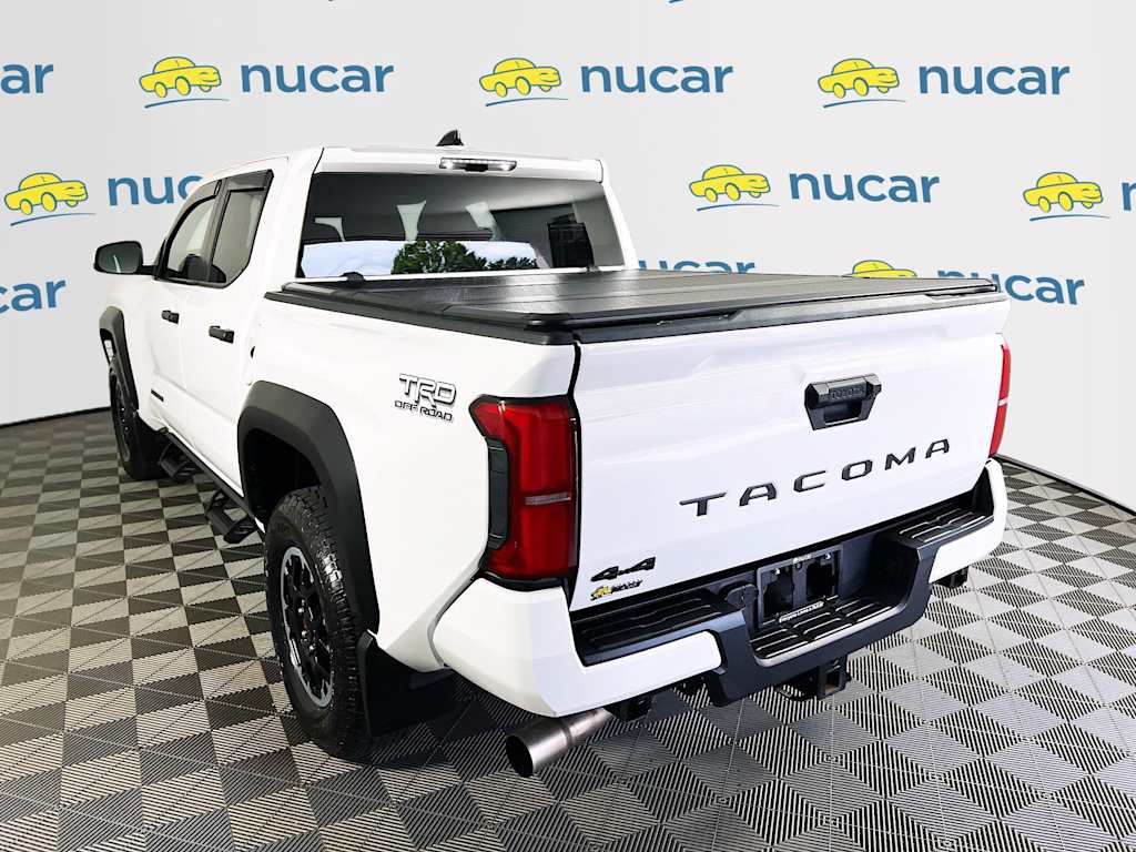 2025 Toyota Tacoma — photo 5
