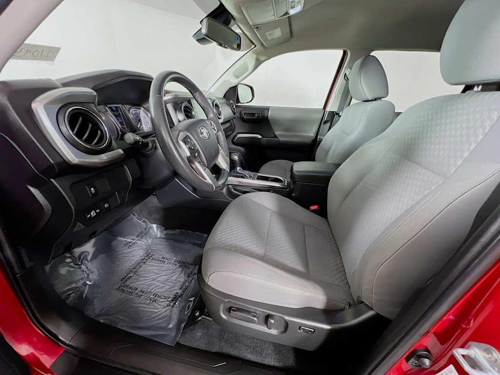 2023 Toyota Tacoma — photo 21