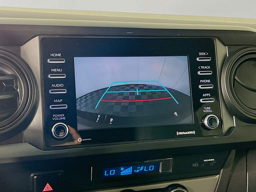 2023 Toyota Tacoma — photo 13