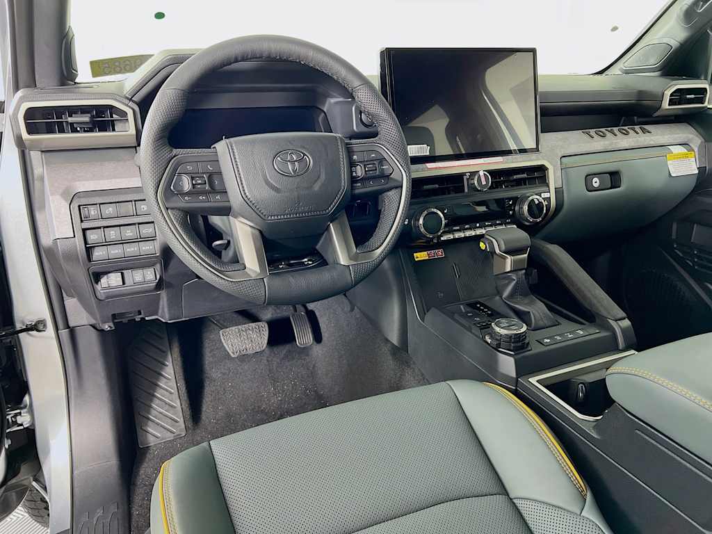 2025 Toyota Tacoma — photo 7