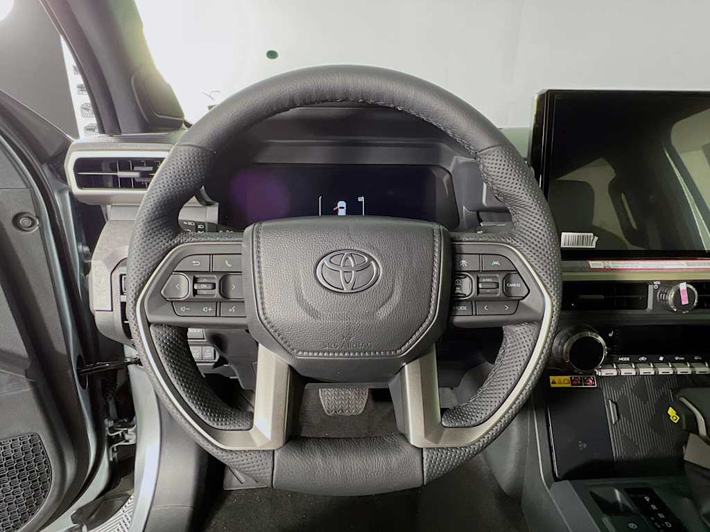 2025 Toyota Tacoma — photo 8