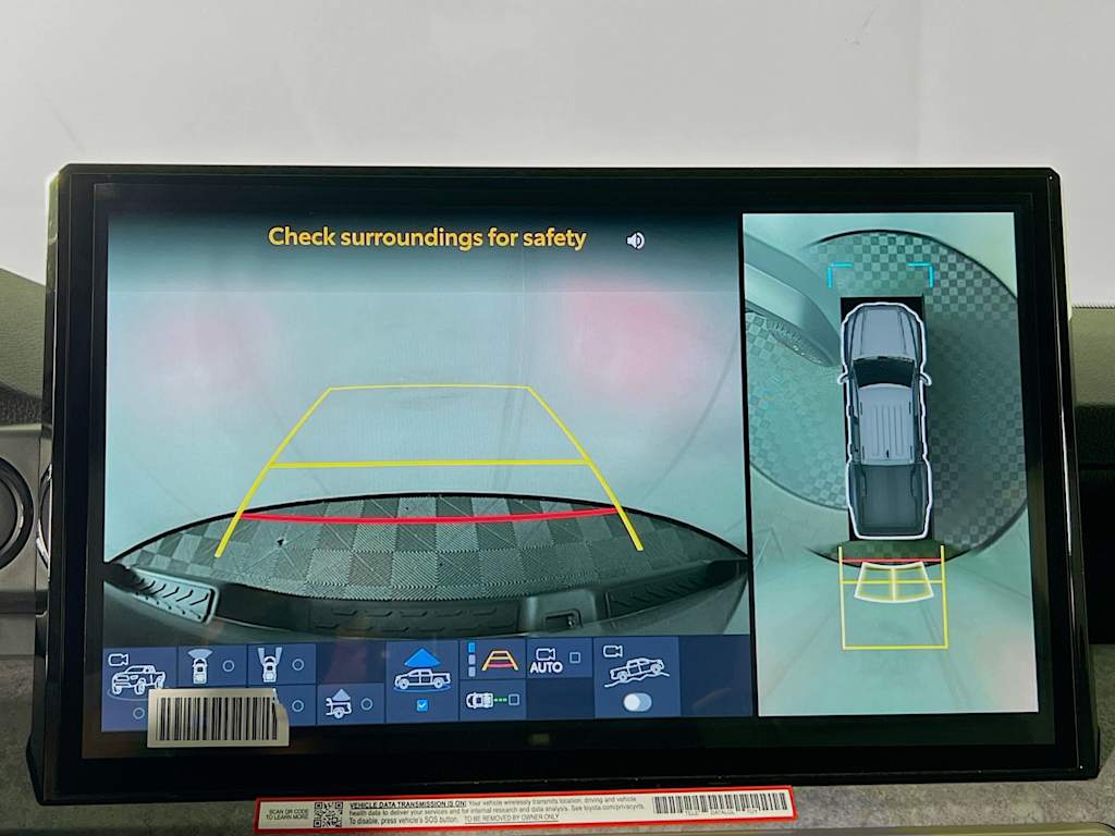 2025 Toyota Tacoma — photo 10