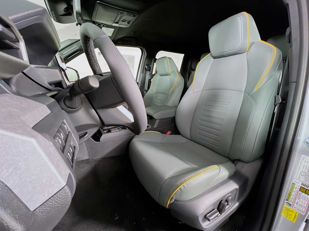 2025 Toyota Tacoma — photo 13