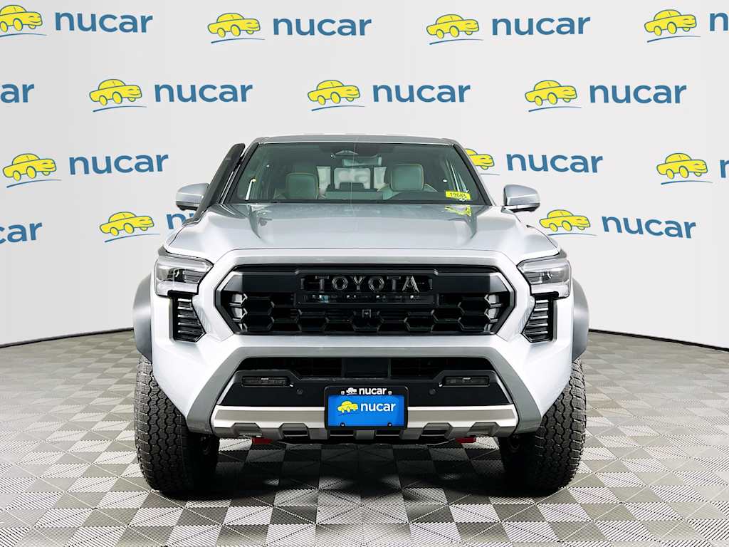 2025 Toyota Tacoma — photo 3