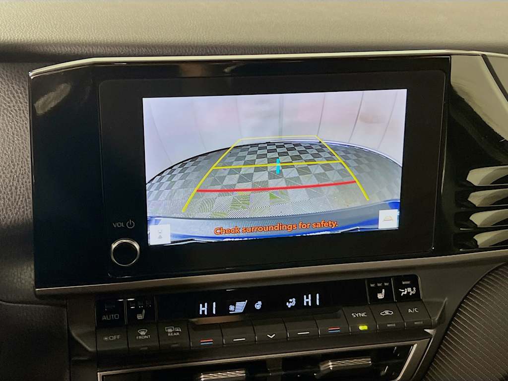 2025 Toyota Camry — photo 13