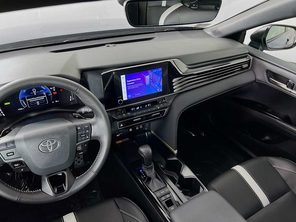 2025 Toyota Camry — photo 23