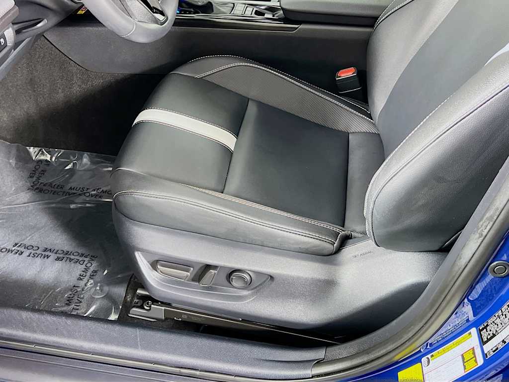 2025 Toyota Camry — photo 19