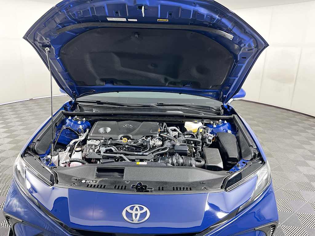 2025 Toyota Camry — photo 29