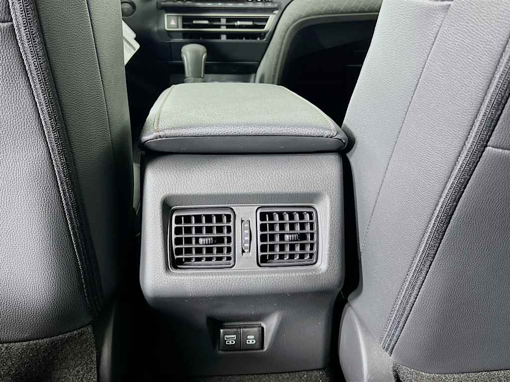 2026 Toyota Camry — photo 15