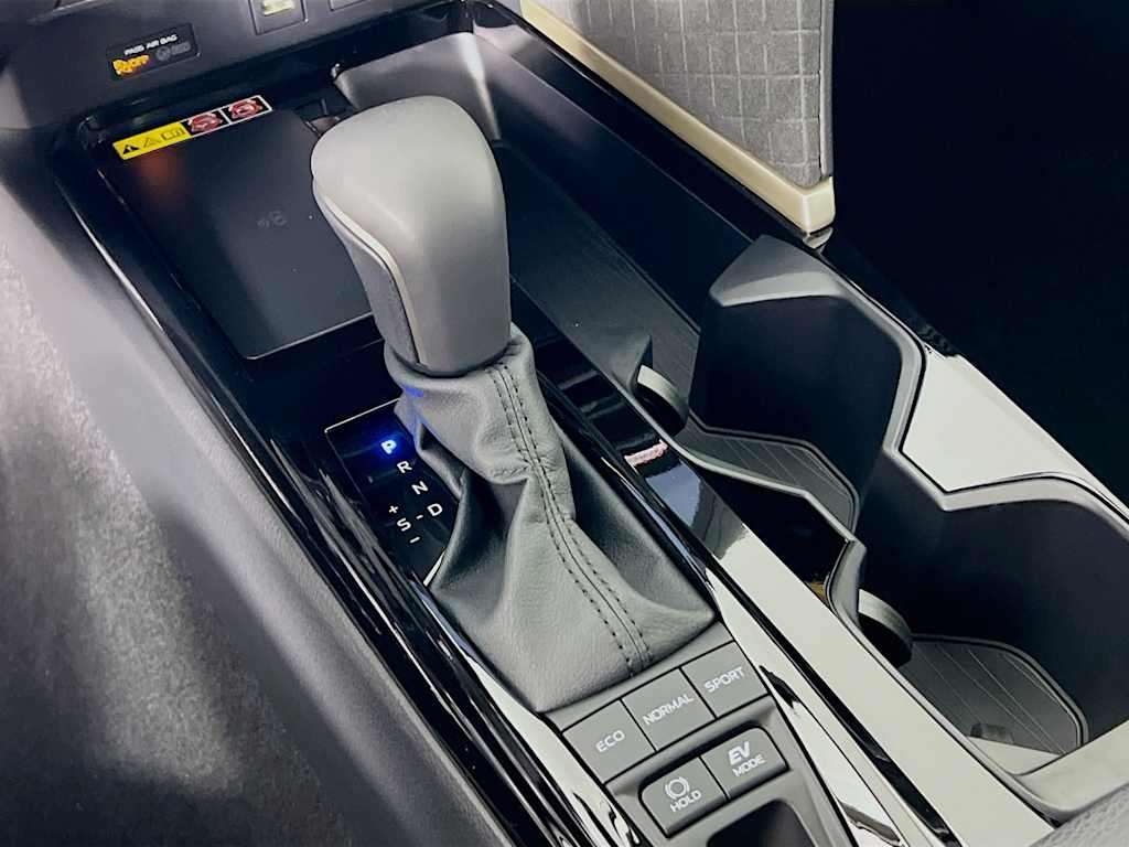 2026 Toyota Camry — photo 12