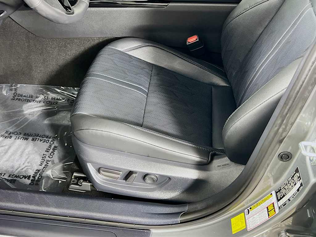 2025 Toyota Camry — photo 19