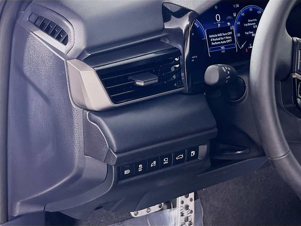 2025 Toyota Camry — photo 10