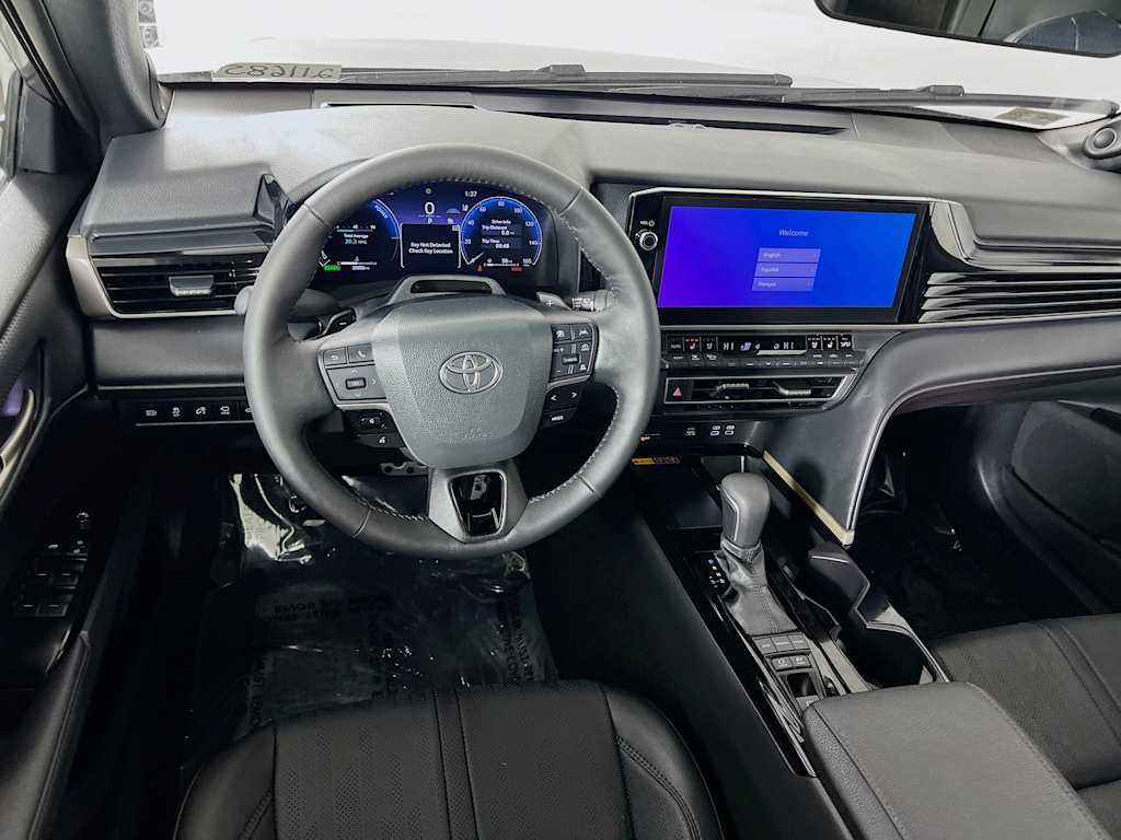 2025 Toyota Camry — photo 23