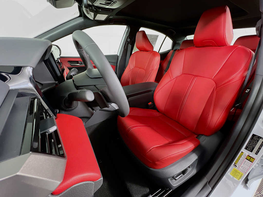 2026 Toyota Camry — photo 13