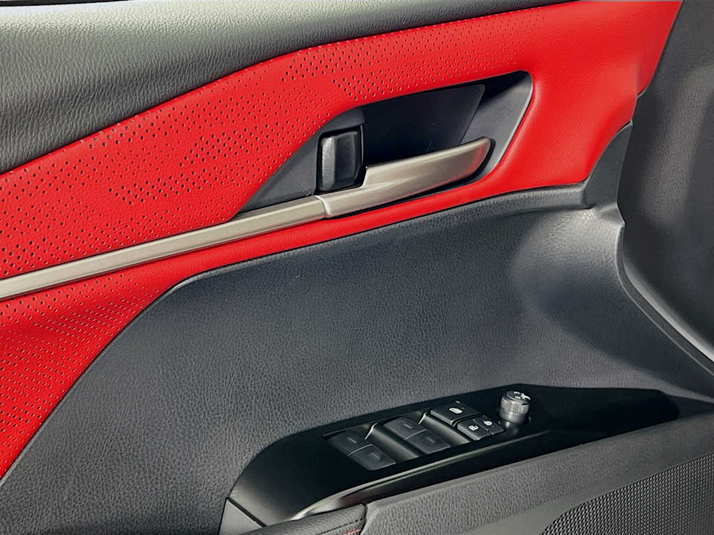 2026 Toyota Camry — photo 17