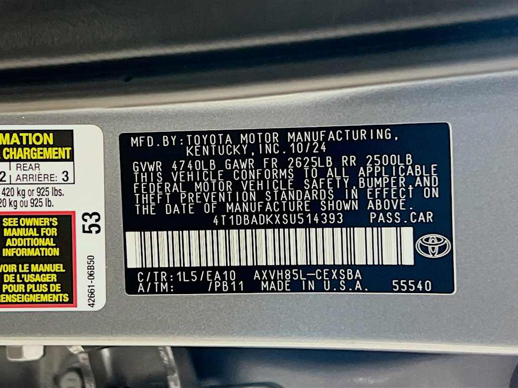 2025 Toyota Camry — photo 31
