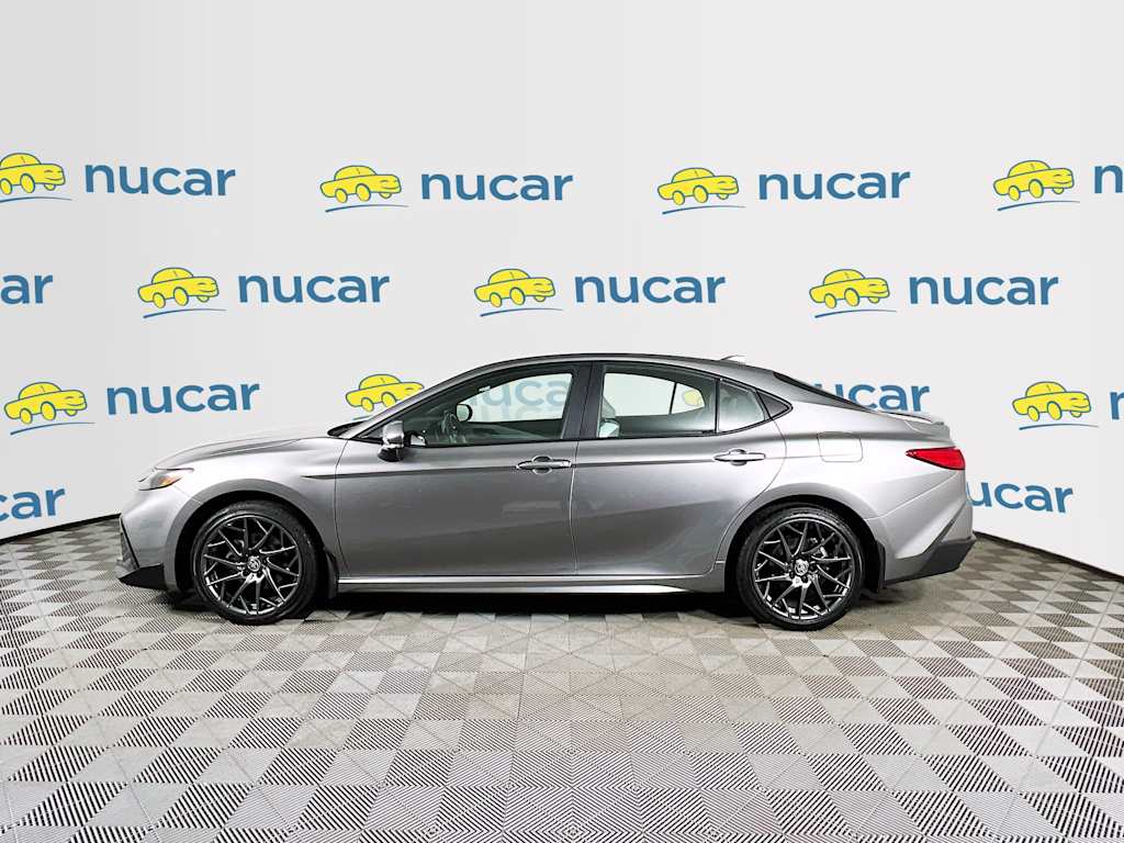 2025 Toyota Camry — photo 4