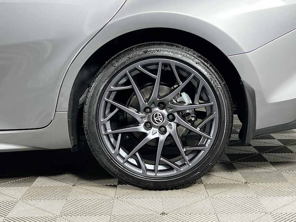 2025 Toyota Camry — photo 30